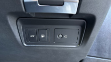 Land Rover Range Rover Evoque 1.5 P300e R-Dynamic SE 5dr Auto Hatchback